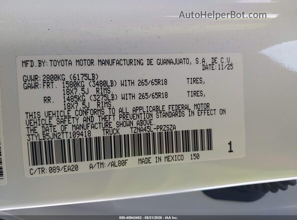 3TYLB5JN2TT109418 2026 TOYOTA TACOMA White ძრავის განყოფილების ხედი
