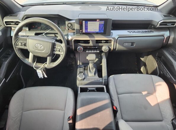 3TYLB5JN3ST078372 2025 TOYOTA TACOMA Black Widok deski rozdzielczej
