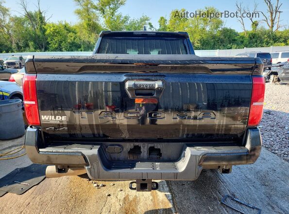 3TYLB5JN4RT004579 2024 TOYOTA TACOMA Black Հետևի տեսք