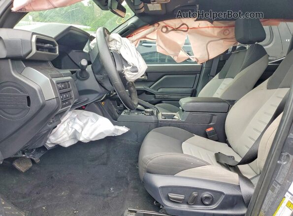 3TYLB5JN4RT027862 2024 TOYOTA TACOMA Черный Вид салона спереди