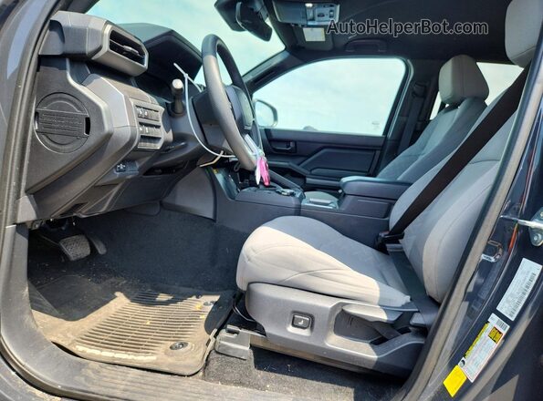 3TYLB5JN4RT035766 2024 TOYOTA TACOMA Серый Вид салона спереди