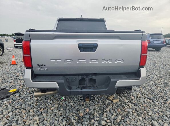 3TYLB5JN6RT059714 2024 TOYOTA TACOMA Серебряный Вид сзади