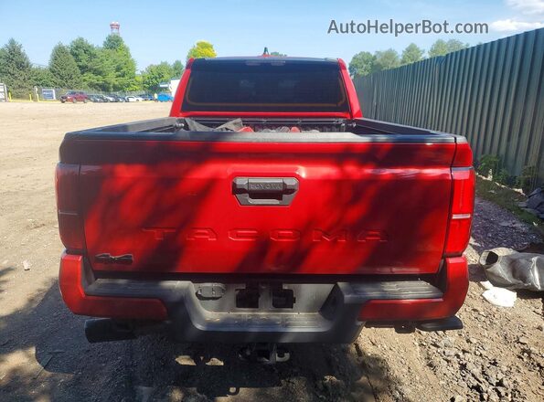 3TYLB5JN8ST078870 2025 TOYOTA TACOMA Red Вид ззаду