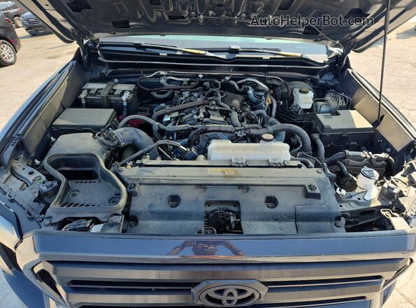 3TYLB5JN9RT000561 2024 TOYOTA TACOMA Gray Rear interior view