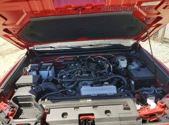 3TYLB5JN9ST080126 2025 TOYOTA TACOMA Red Սալոնի հետևի տեսք