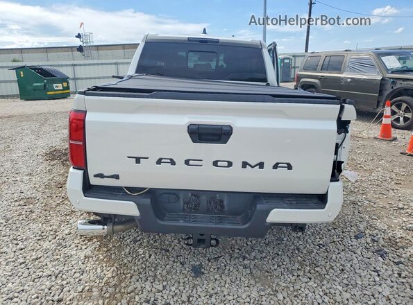 3TYLB5JNXRT051132 2024 TOYOTA TACOMA White Widok z tyłu