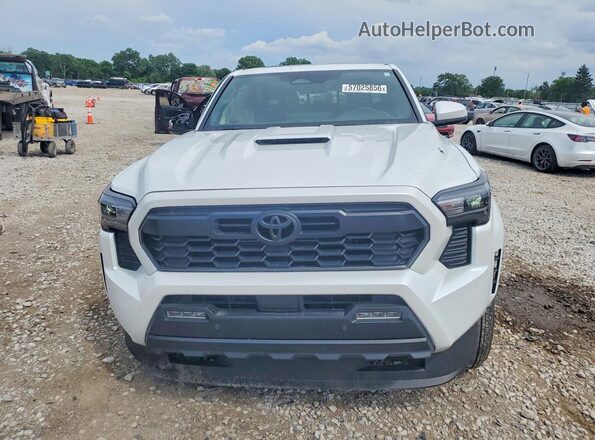 3TYLB5JNXRT051132 2024 TOYOTA TACOMA White Widok z przodu