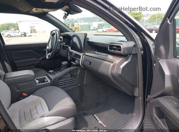 3TYLB5JNXST068633 2025 TOYOTA TACOMA Black Vista interior delantera