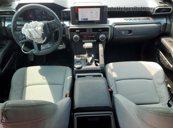 3TYLB5JNXST105924 2025 TOYOTA TACOMA Gray Dashboard view