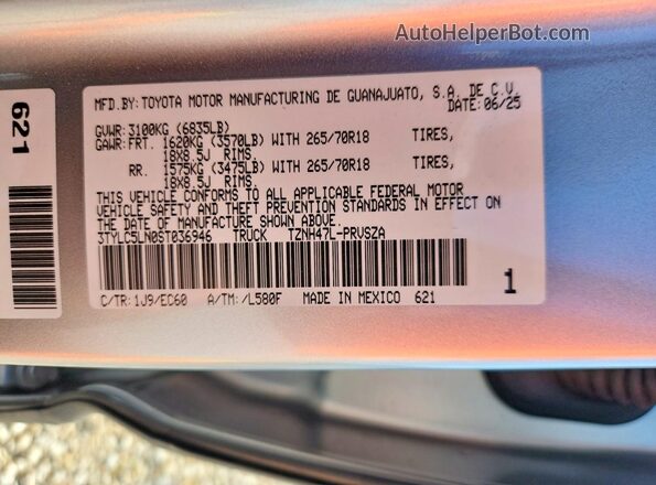 3TYLC5LN0ST036946 2025 TOYOTA TACOMA Silver Vista del compartimento del motor