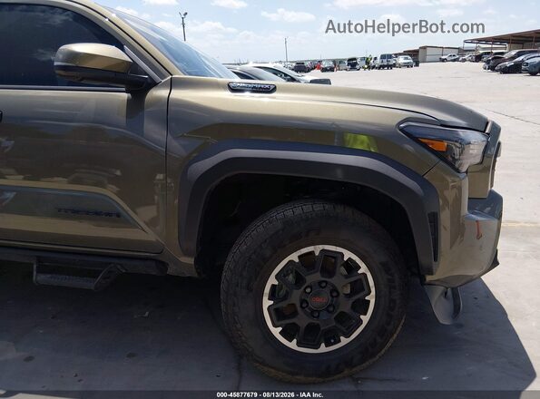 3TYLC5LN0TT059189 2026 TOYOTA TACOMA HYBRID Gold 