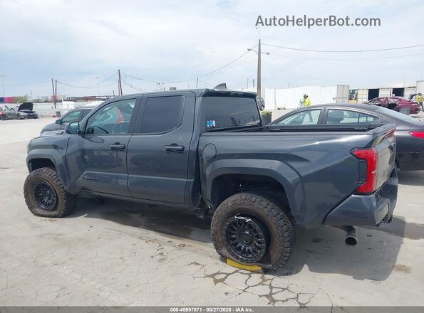 3TYLC5LN2ST033160 2025 TOYOTA TACOMA HYBRID Серый Вид задней части салона