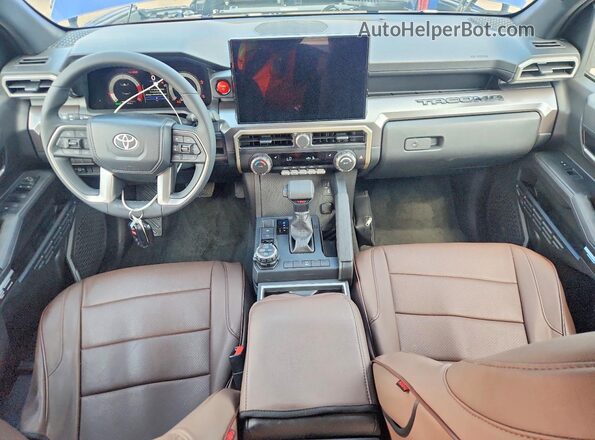 3TYLC5LN3ST033765 2025 TOYOTA TACOMA Blue Vista del salpicadero