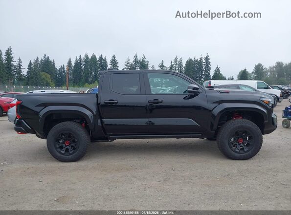 3TYLC5LN8TT068237 2026 TOYOTA TACOMA HYBRID Black Rear interior view