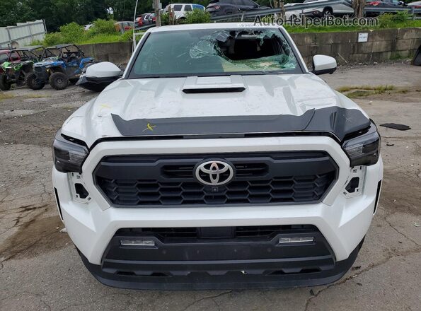 3TYLC5LNXST016008 2025 TOYOTA TACOMA Белый Вид спереди