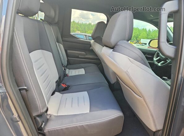 3TYLC5LNXTT066473 2026 TOYOTA TACOMA Gray Widok tylnych siedzeń