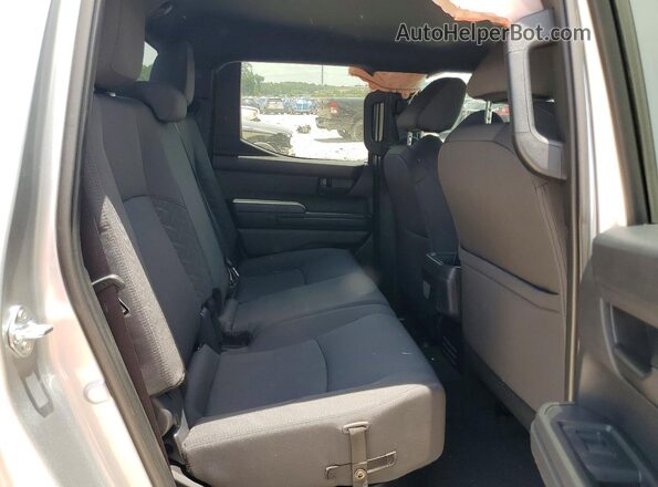 3TYLD5KN2TT025172 2026 TOYOTA TACOMA Silver უკანა სავარძლების ხედი