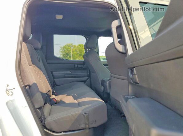 3TYLD5KN5TT026753 2026 TOYOTA TACOMA White Widok tylnych siedzeń