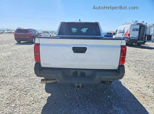 3TYLD5KN6ST021639 2025 TOYOTA TACOMA White Rear view