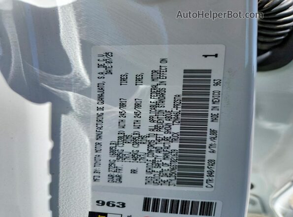 3TYLD5KN6ST021639 2025 TOYOTA TACOMA White Engine compartment view