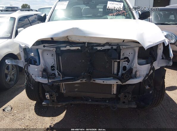 3TYRX5GN1NT065451 2022 TOYOTA TACOMA Белый Вид спереди