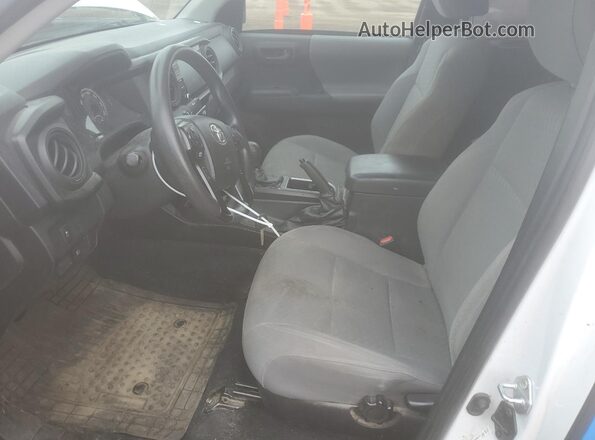 3TYRX5GN7MT016978 2021 TOYOTA TACOMA White Widok wnętrza z przodu