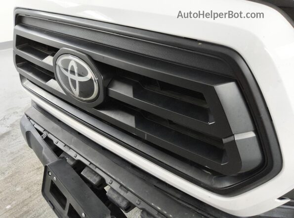 3TYRX5GN9MT032499 2021 TOYOTA TACOMA White 