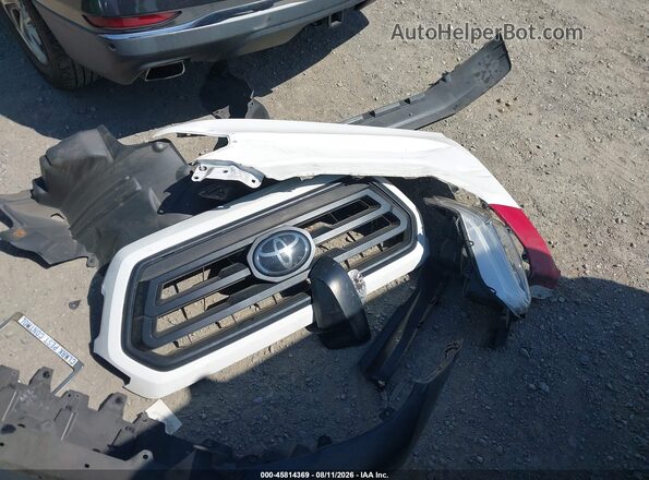 3TYRX5GNXNT035056 2022 TOYOTA TACOMA White უკანა სალონის ხედი