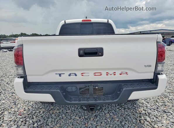 3TYRZ5CN5NT020657 2022 TOYOTA TACOMA White უკანა ხედი