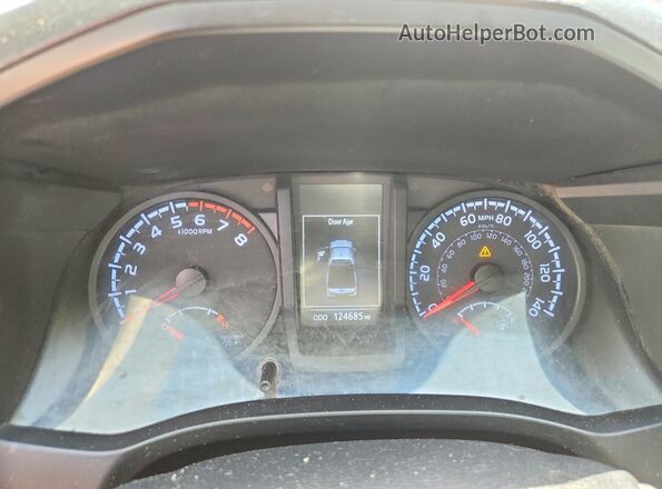 3TYSX5EN7MT008710 2021 TOYOTA TACOMA White ხელსაწყოთა პანელის ხედი