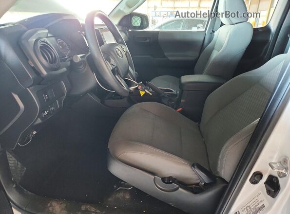3TYSZ5AN1NT073960 2022 TOYOTA TACOMA White Սալոնի դիմացի տեսք