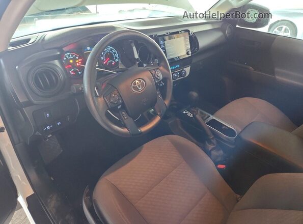 3TYSZ5AN1NT073960 2022 TOYOTA TACOMA White Առջևի վահանակի տեսք