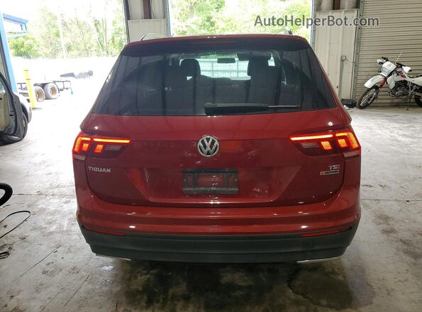 3VV0B7AX0JM108231 2018 VOLKSWAGEN TIGUAN Burgundy Вид ззаду