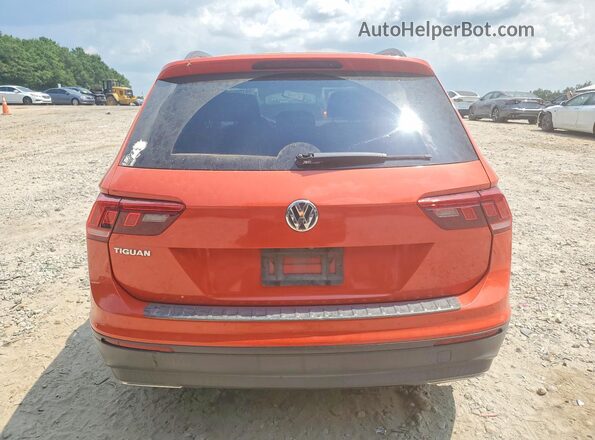 3VV0B7AX0KM067049 2019 VOLKSWAGEN TIGUAN Orange Rear view
