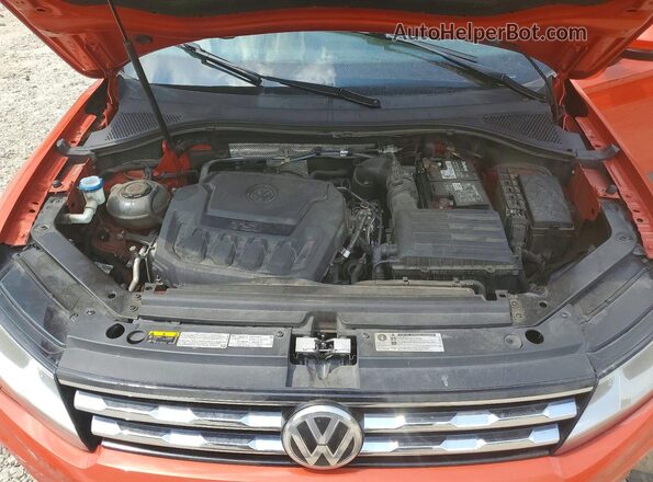 3VV0B7AX0KM067049 2019 VOLKSWAGEN TIGUAN Orange Engine compartment view