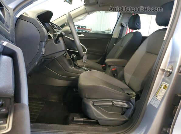 3VV0B7AX0LM148862 2020 VOLKSWAGEN TIGUAN Silver წინა სალონის ხედი
