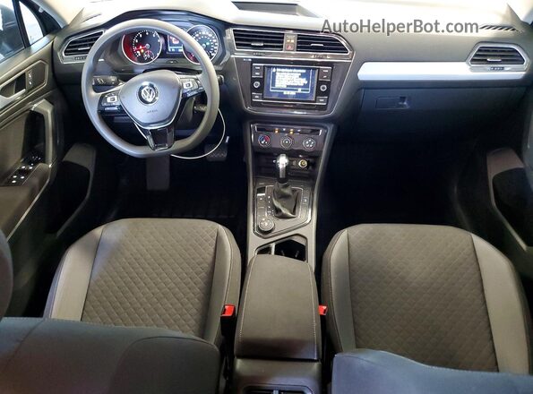 3VV0B7AX0LM148862 2020 VOLKSWAGEN TIGUAN Silver წინა პანელის ხედი