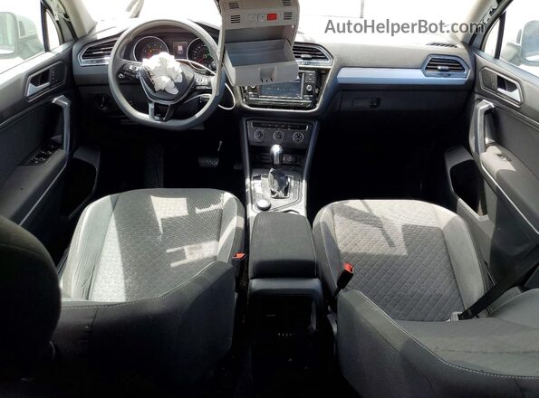 3VV0B7AX0MM060203 2021 VOLKSWAGEN TIGUAN White Вид панелі приладів