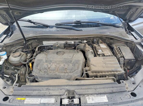 3VV0B7AX1KM142003 2019 VOLKSWAGEN TIGUAN Charcoal Вид підкапотного простору