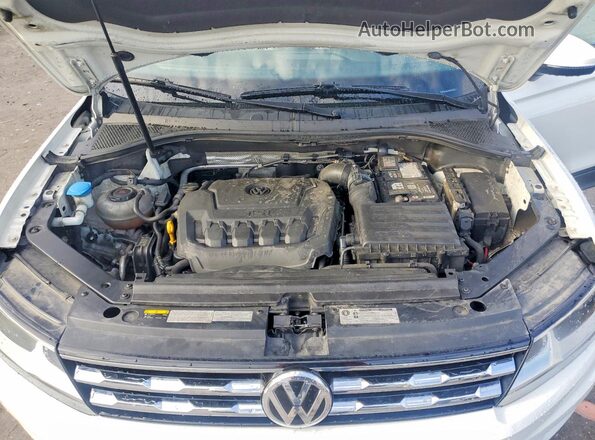 3VV0B7AX3JM045643 2018 VOLKSWAGEN TIGUAN Белый Вид подкапотного пространства