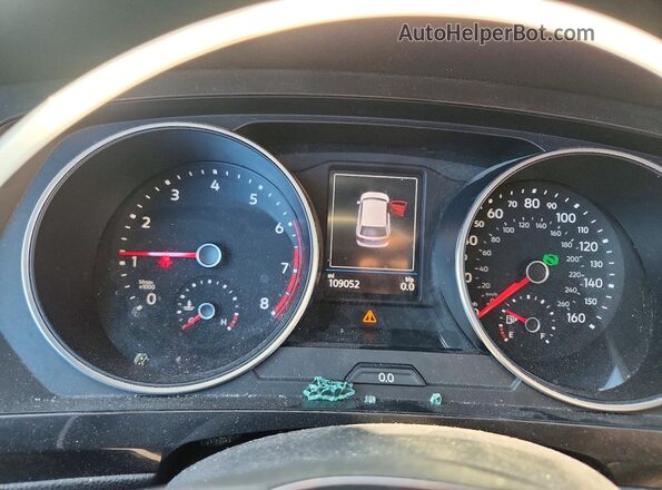 3VV0B7AX3JM119868 2018 VOLKSWAGEN TIGUAN Серый Вид щитка приборов