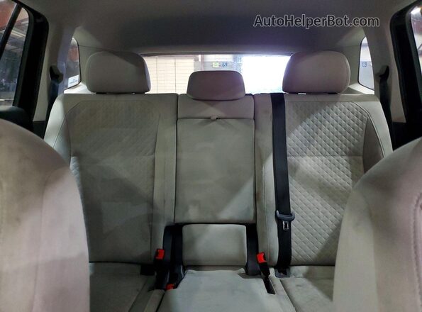 3VV0B7AX4MM141480 2021 VOLKSWAGEN TIGUAN Charcoal Вид задніх сидінь