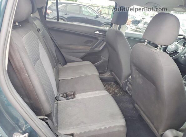 3VV0B7AX9JM014543 2018 VOLKSWAGEN TIGUAN Teal Widok wnętrza z tyłu