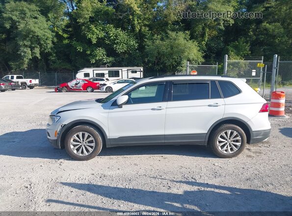 3VV0B7AX9JM018446 2018 VOLKSWAGEN TIGUAN Серебряный Панорамный вид салона 360°