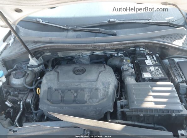 3VV0B7AX9JM018446 2018 VOLKSWAGEN TIGUAN Серебряный Вид сзади