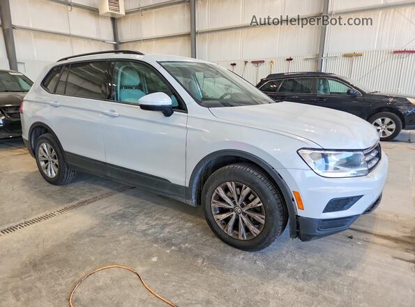 3VV0B7AX9JM081126 2018 VOLKSWAGEN TIGUAN Silver Delantero derecho