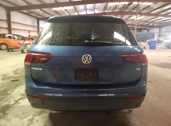 3VV1B7AX0JM059116 2018 VOLKSWAGEN TIGUAN Blue Вид ззаду