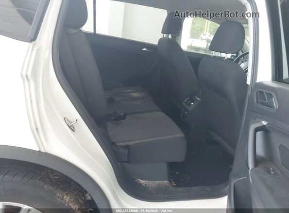3VV1B7AX1KM080977 2019 VOLKSWAGEN TIGUAN Белый Вид наклейки с VIN-кодом