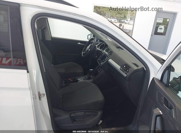 3VV1B7AX1KM080977 2019 VOLKSWAGEN TIGUAN Белый Вид салона спереди