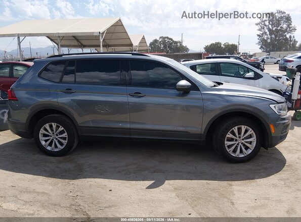 3VV1B7AX1KM084219 2019 VOLKSWAGEN TIGUAN Серый Вид задней части салона